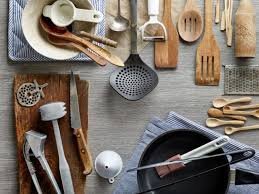 ESSENTIAL KITCHEN TOOLS